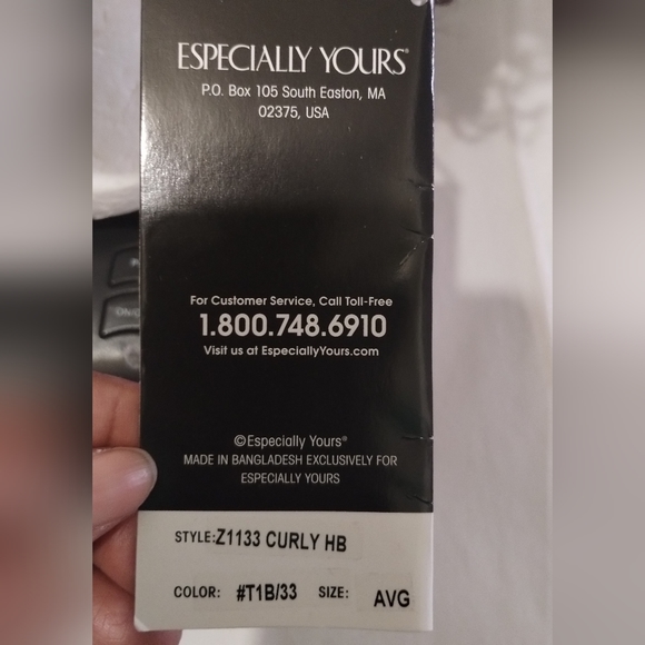 NWT Especially Yours Curly Synthetic Wig - Picture 14 of 15